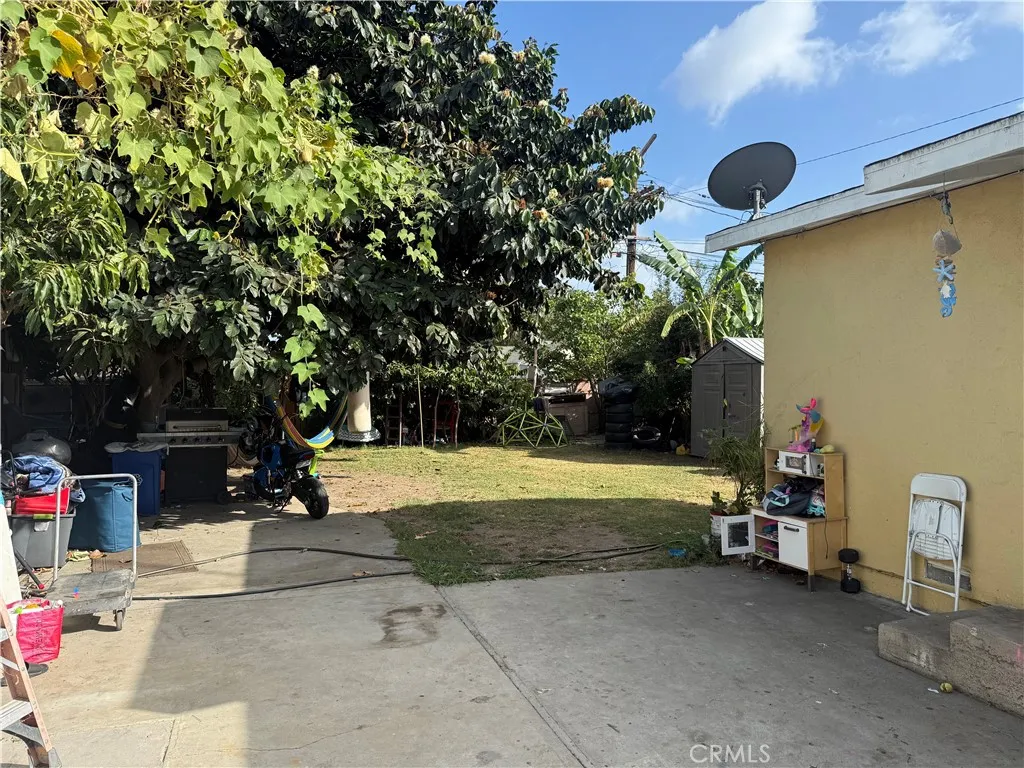 12120 Muriel, Lynwood, California 90262 home-pic-7